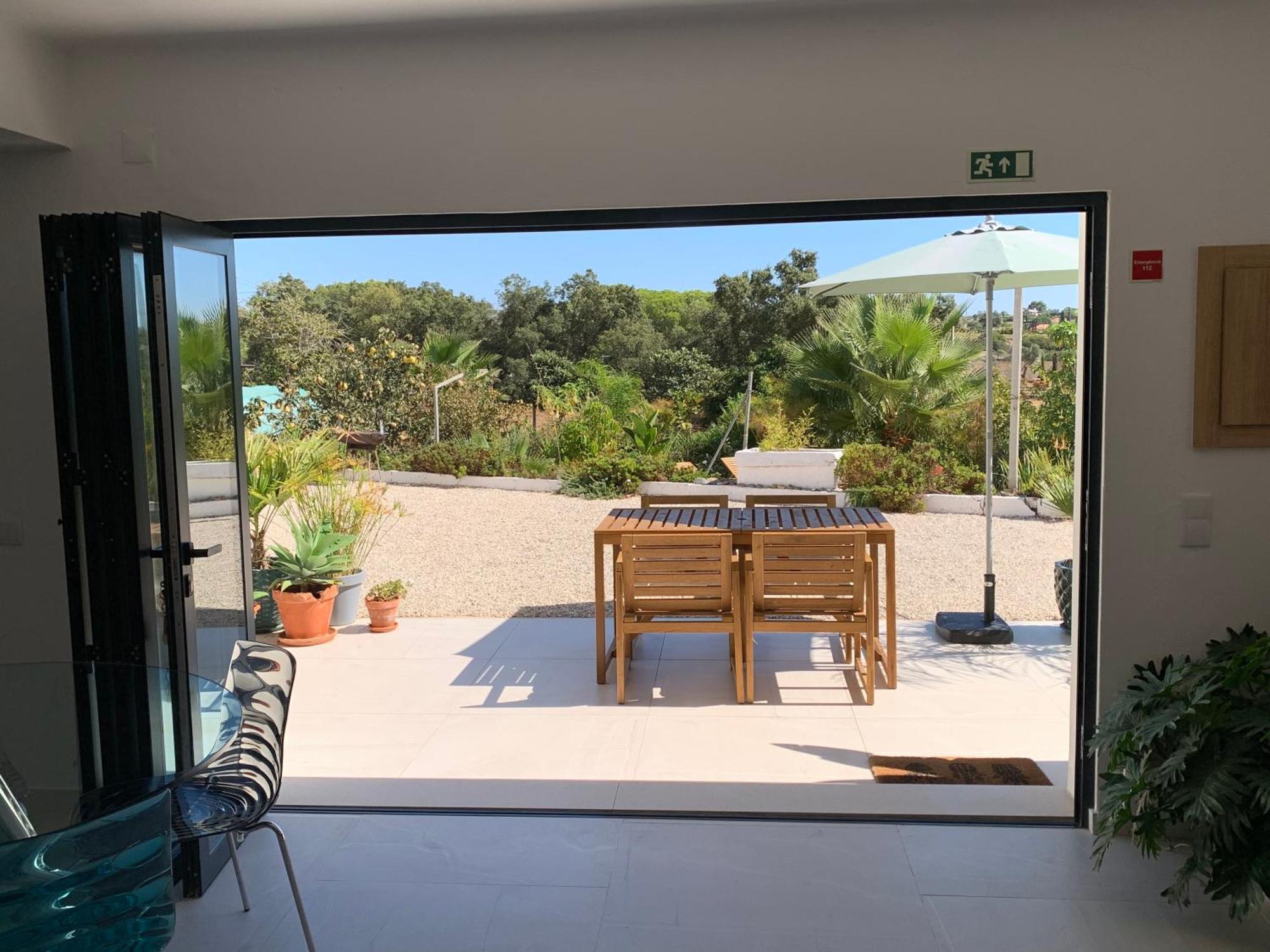 A Tranquil Garden Apartment, Carvoeiro - Benagil ภายนอก รูปภาพ